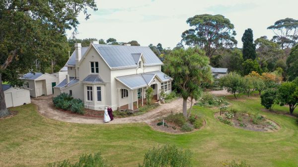 Ballam Homestead April 2022 by Mark (22).jpg